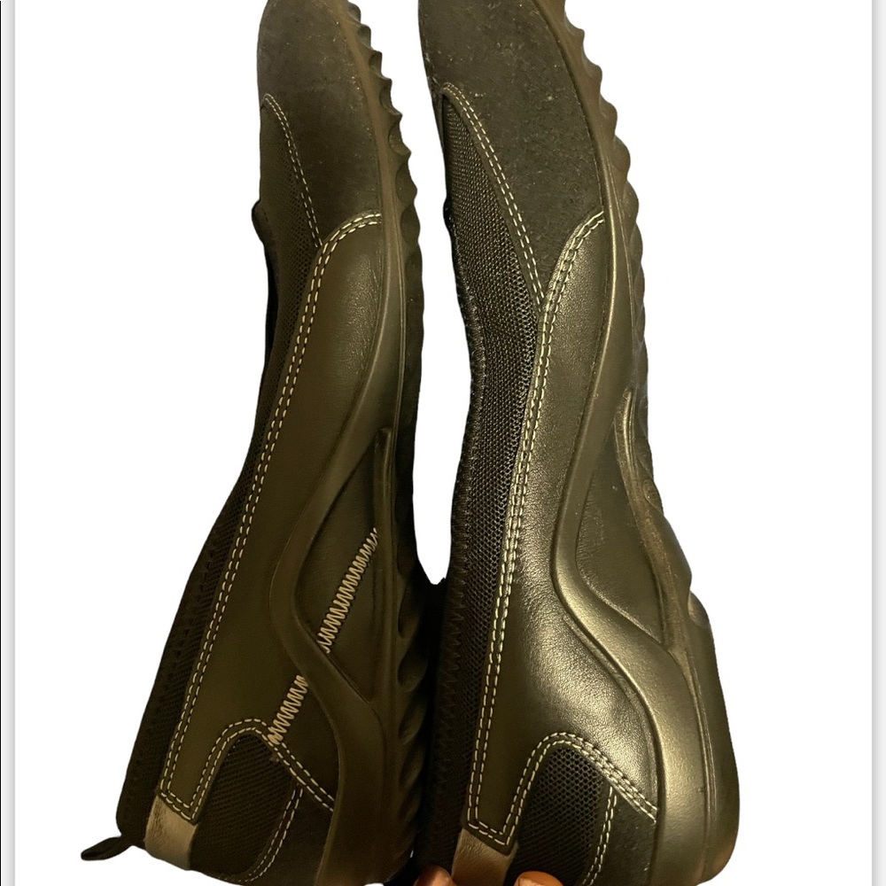 Ecco Black Slip on shoes | comfort foam | commuter shoe| Size 40 (8.5)